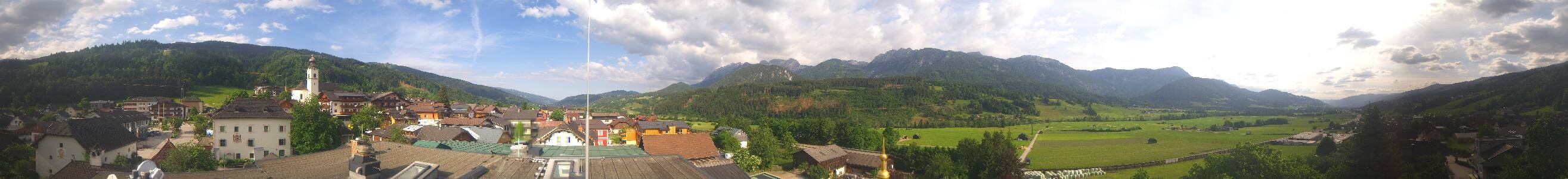 Archived image Webcam View from hotel Herrschaftstaverne (Haus im Ennstal, Styria)
