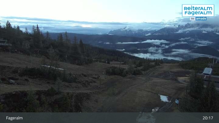 Archived image Webcam View towards the Fageralm in the Schladming-Dachstein region (Styria)