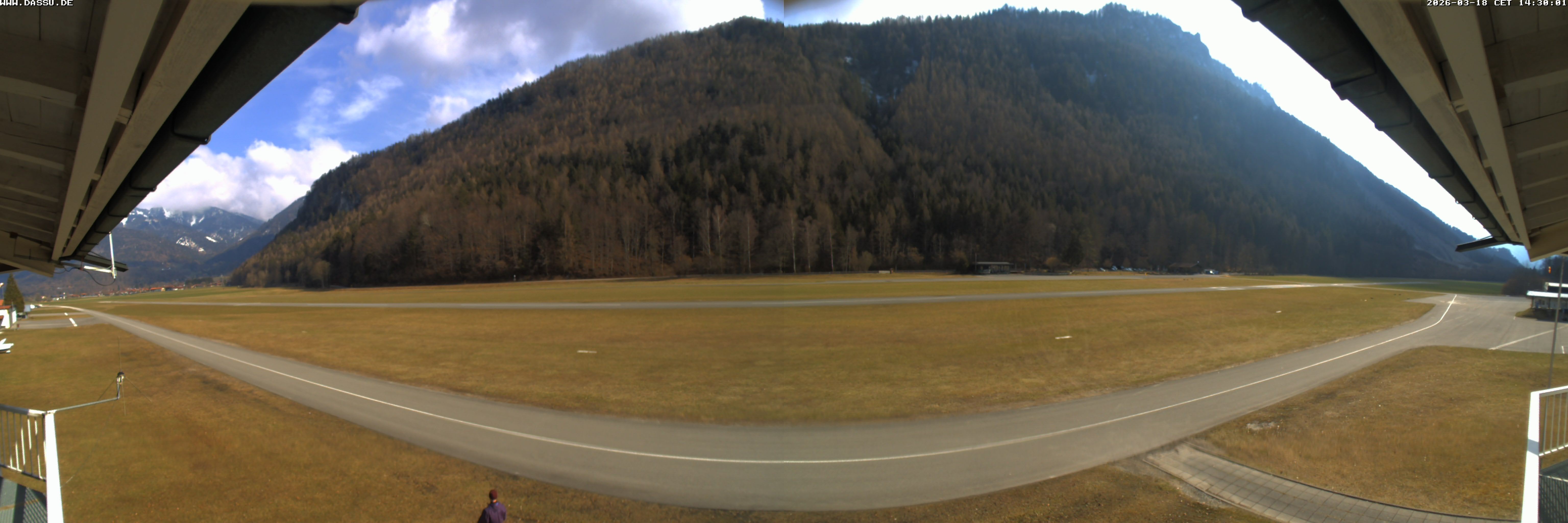 Archived image Webcam Unterwoessen - Gliding School