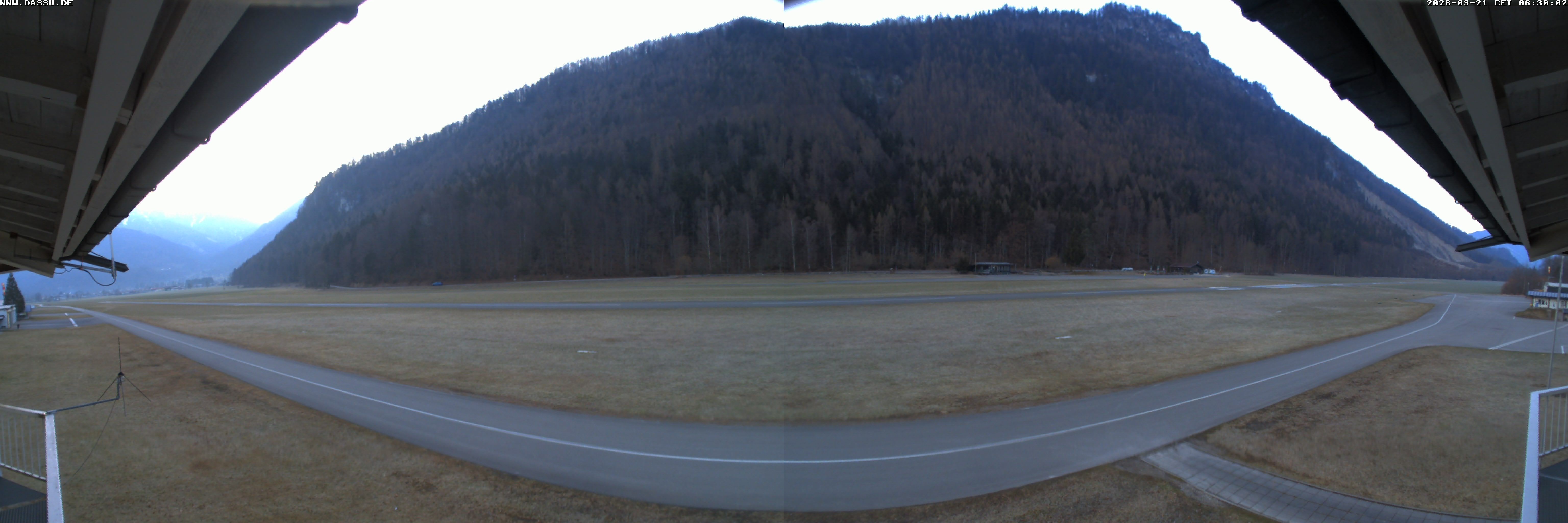 Archived image Webcam Unterwoessen - Gliding School