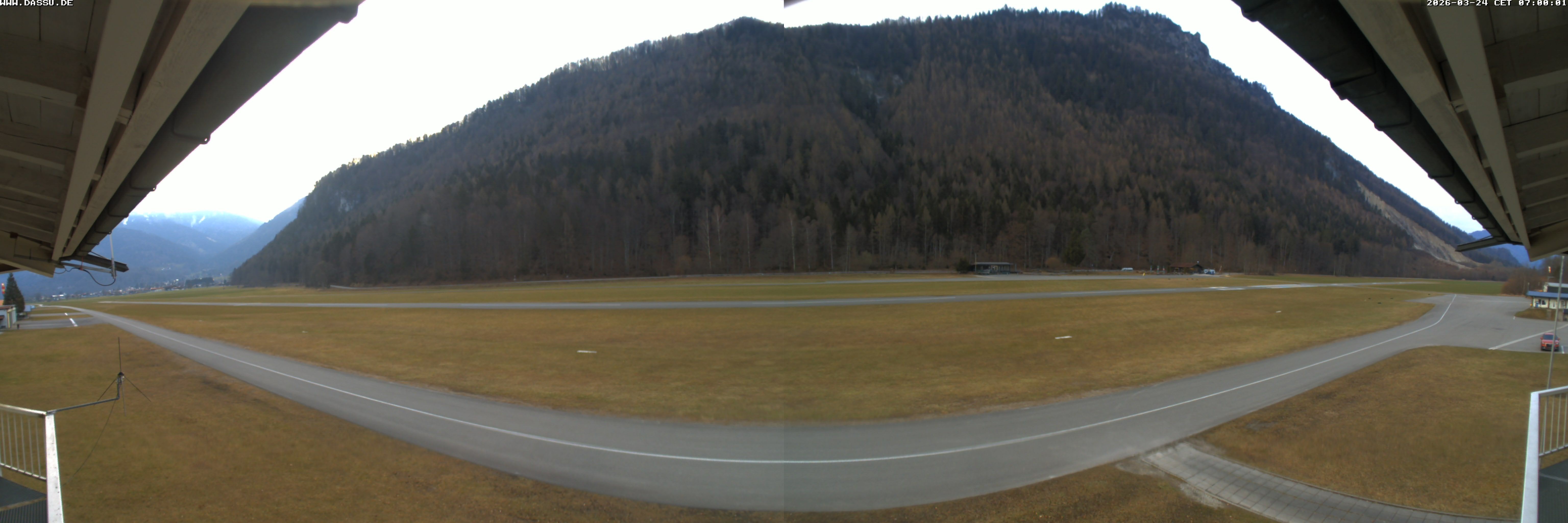 Archived image Webcam Unterwoessen - Gliding School