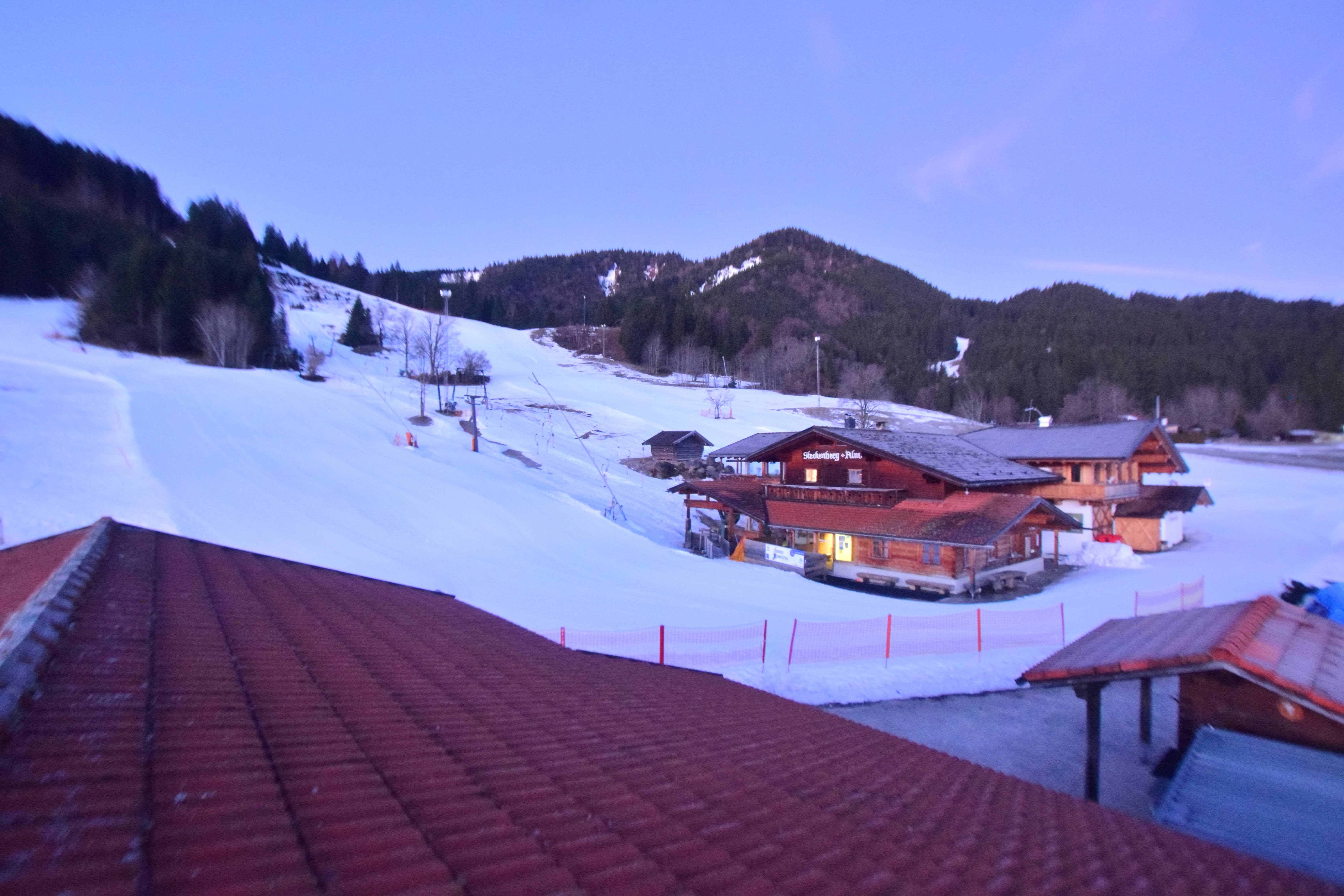 Archived image Webcam Unterammergau: View Steckenberg Hut