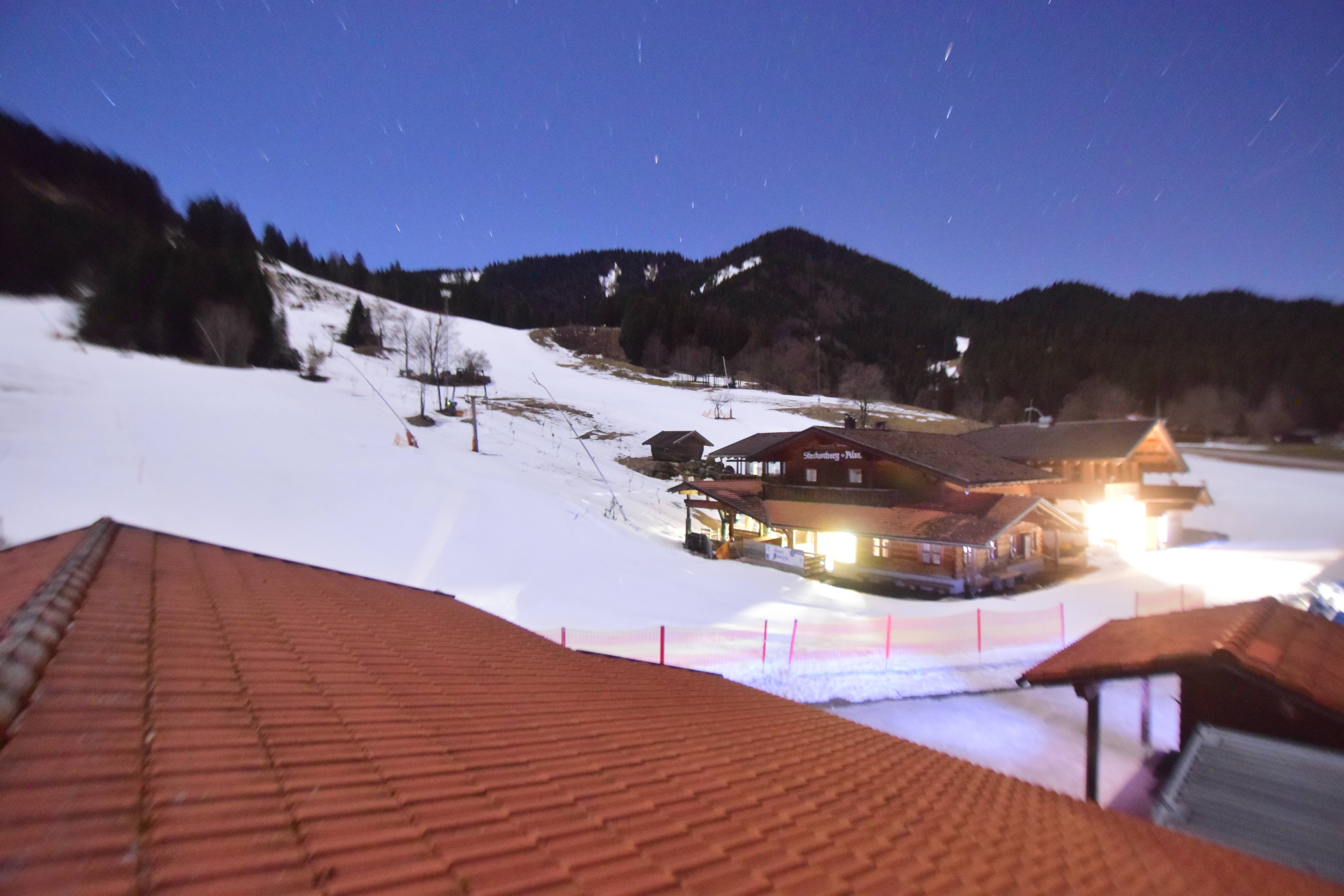 Archived image Webcam Unterammergau: View Steckenberg Hut