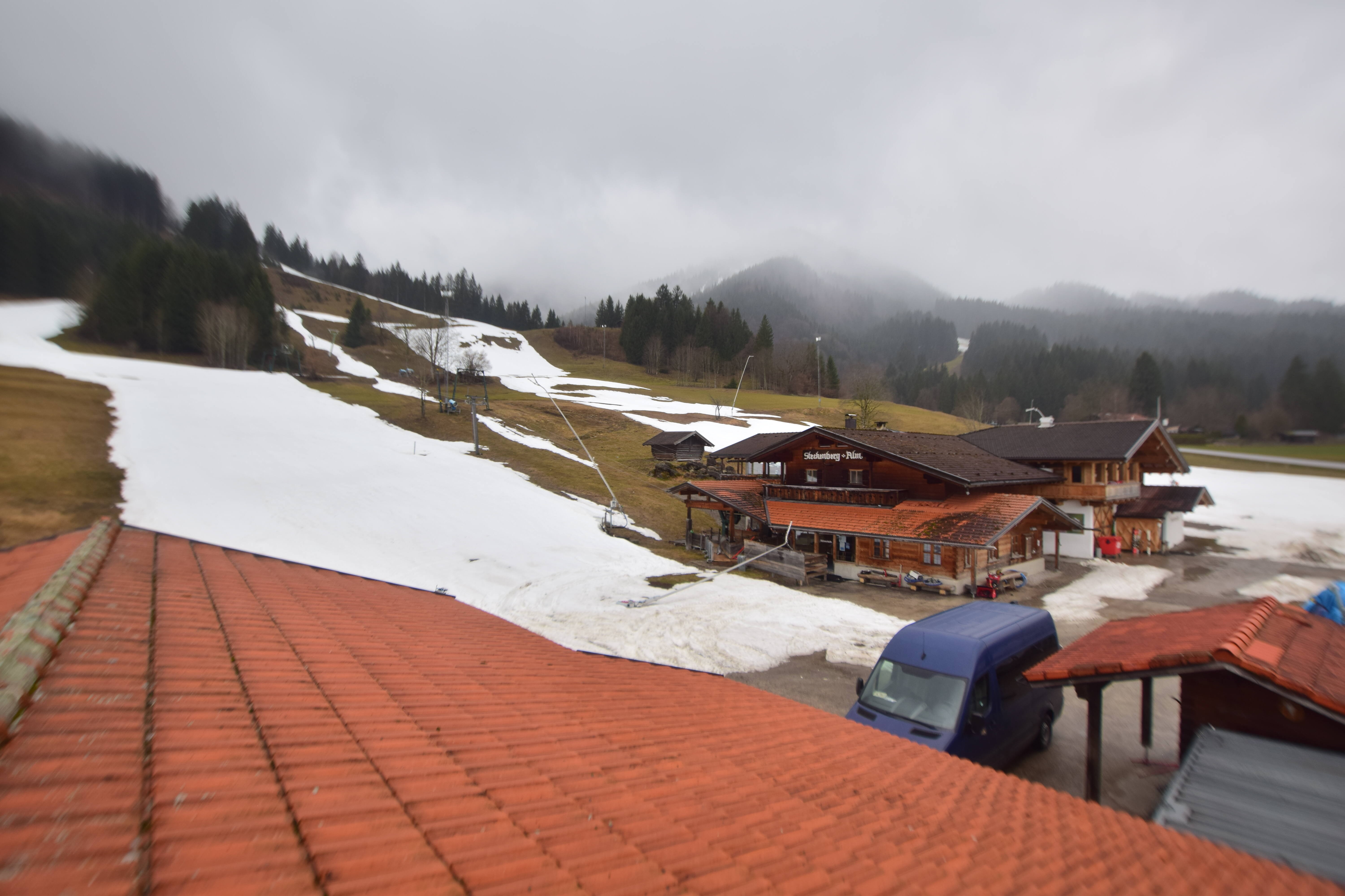 Archived image Webcam Unterammergau: View Steckenberg Hut