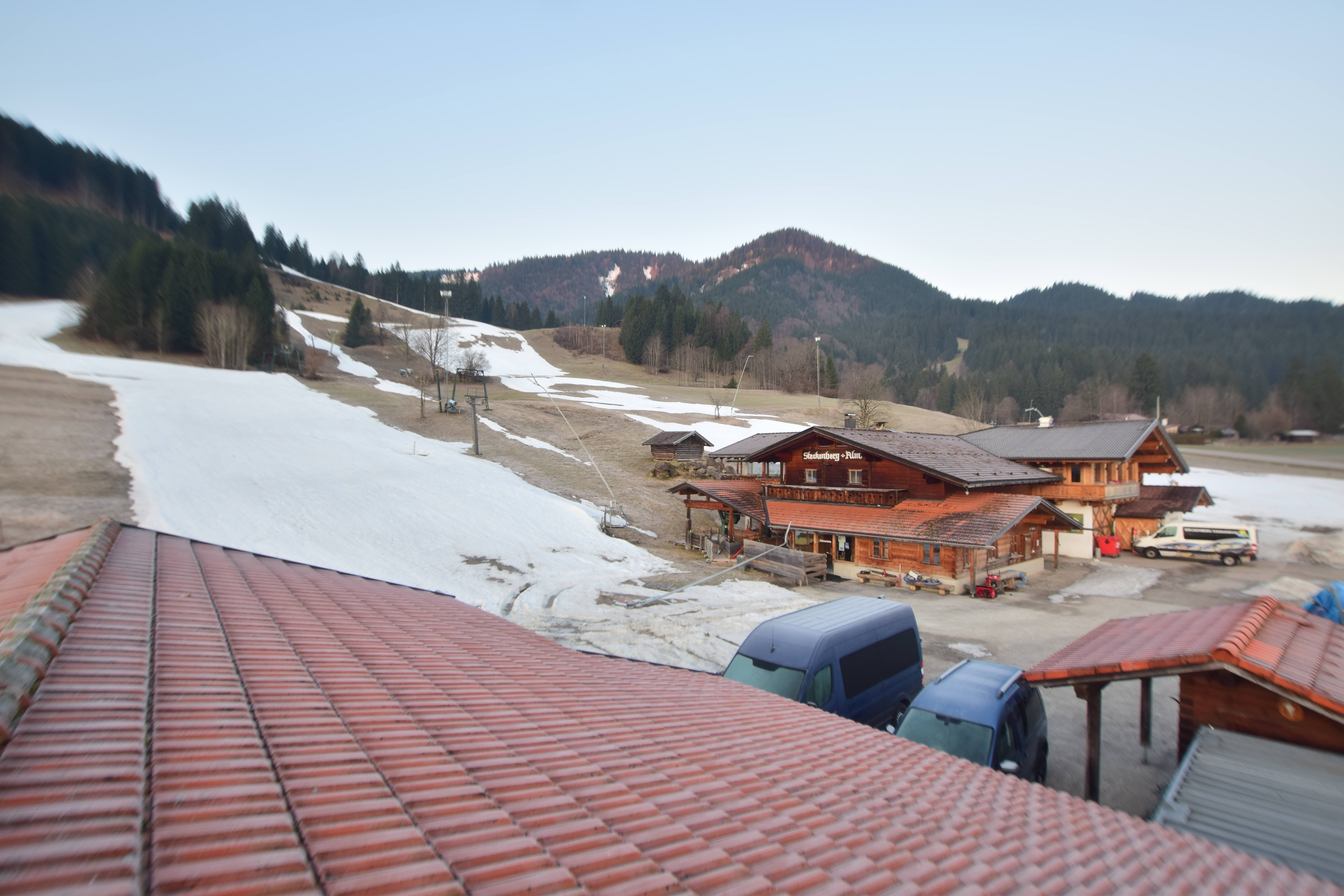 Archived image Webcam Unterammergau: View Steckenberg Hut