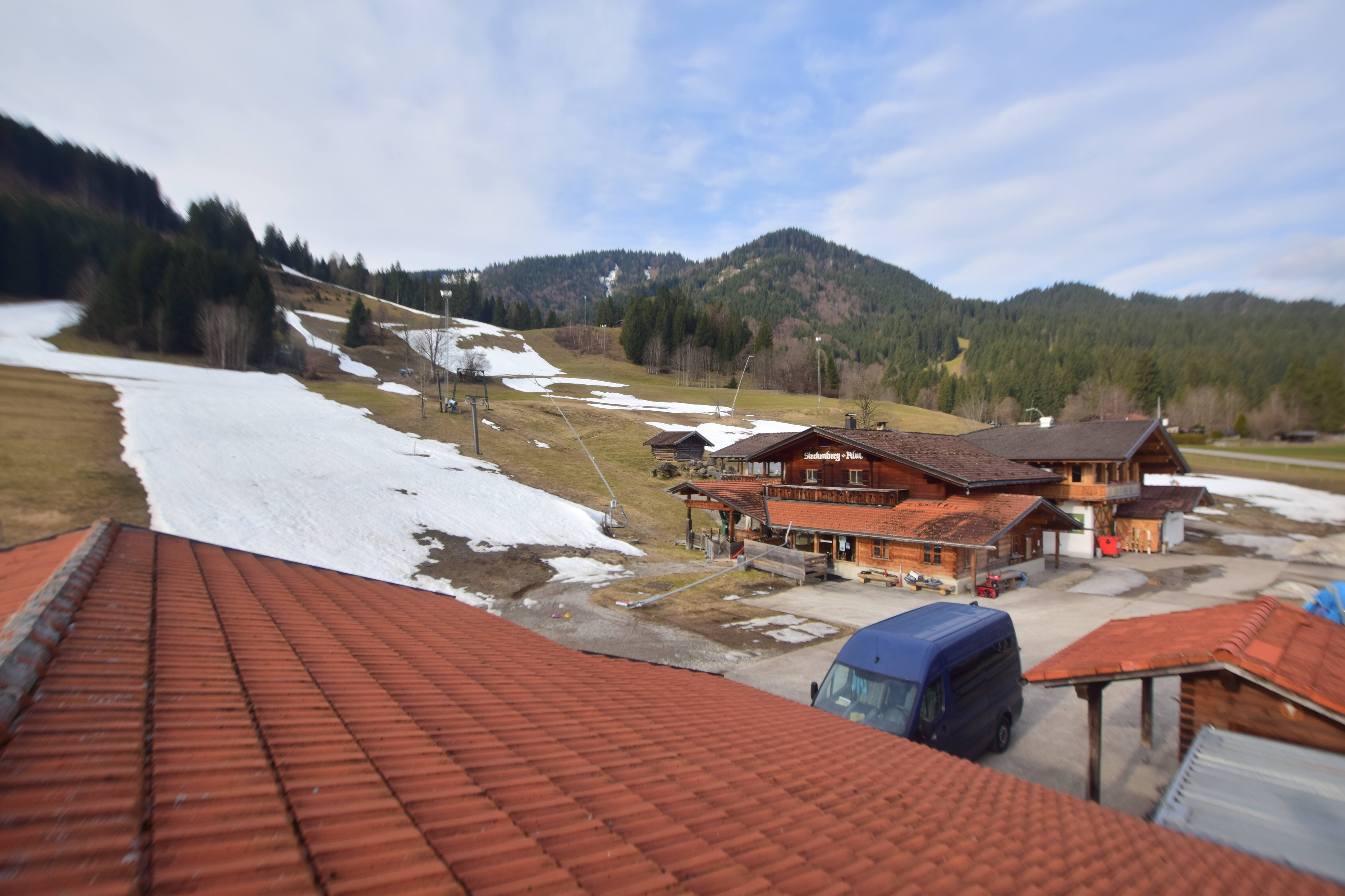 Archived image Webcam Unterammergau: View Steckenberg Hut