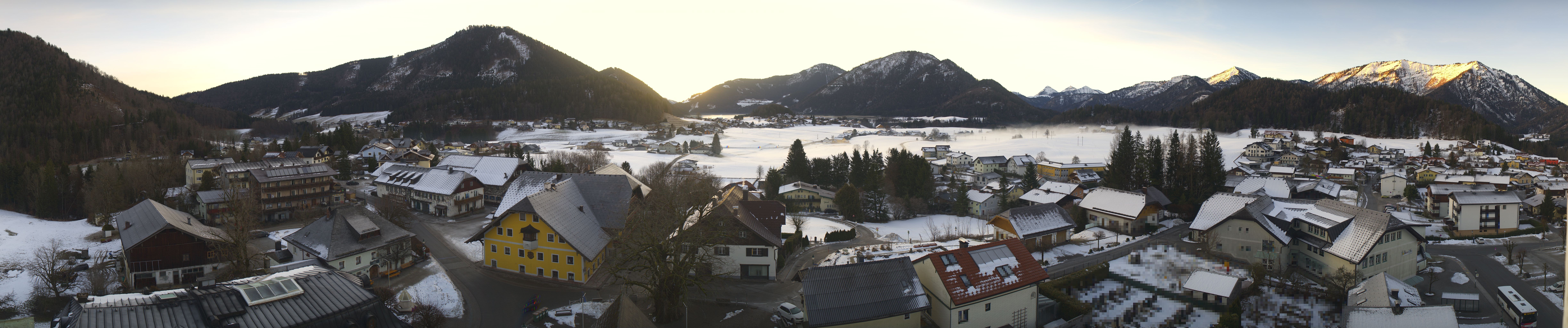 Archived image Webcam Panorama of Faistenau
