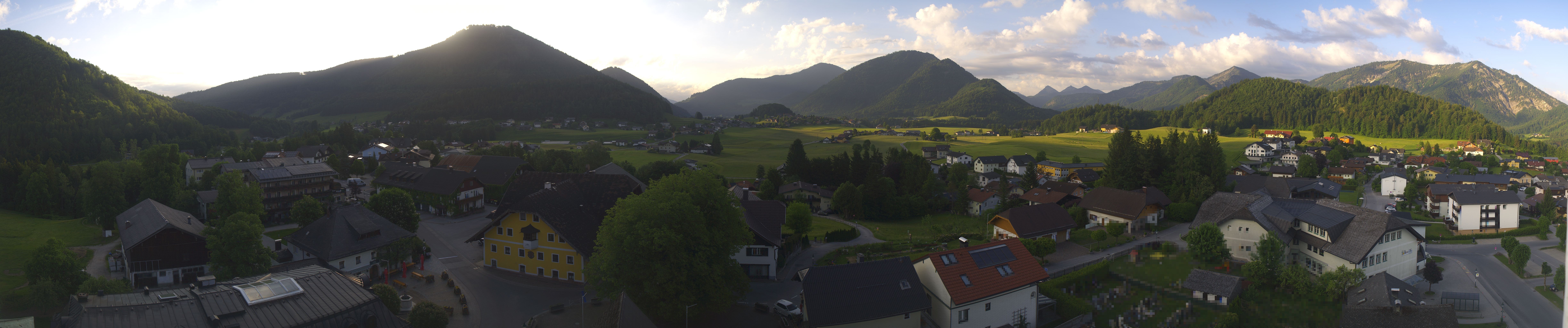 Archived image Webcam Panorama of Faistenau