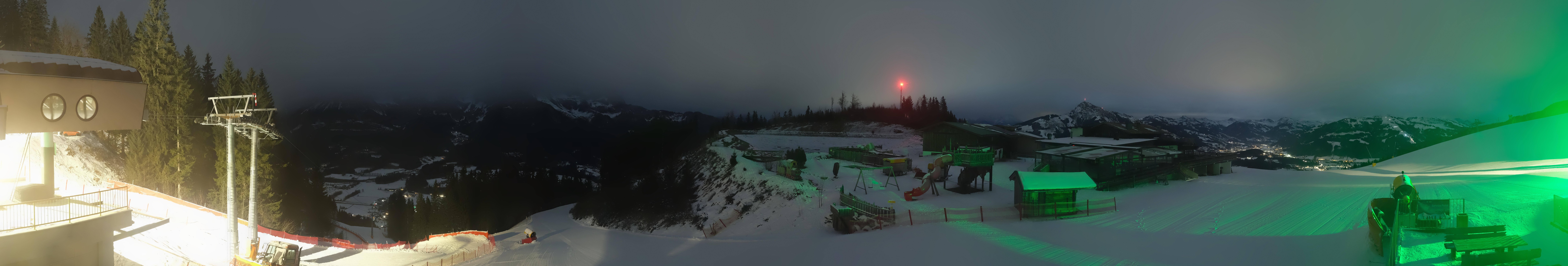Archiv Foto Webcam Panoramasicht SkiWelt Wilder Kaiser: Astberg