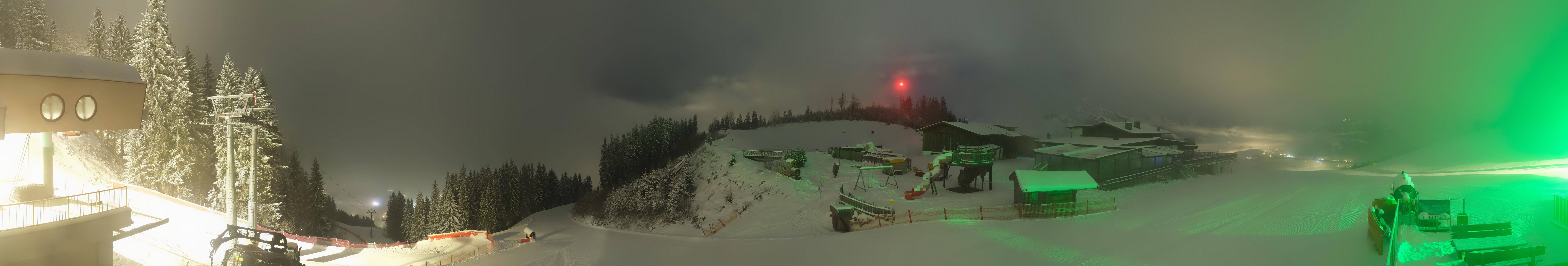 Archived image Webcam View of the Astberg in SkiWelt Wilder Kaiser