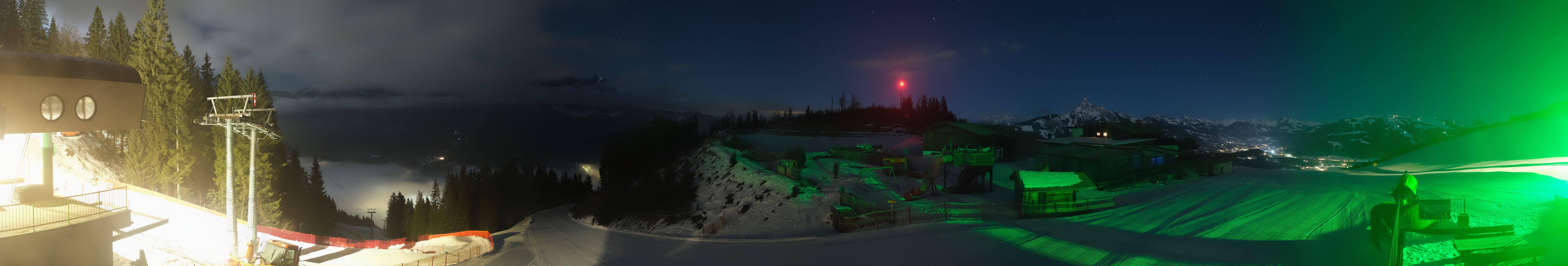 Archiv Foto Webcam Panoramasicht SkiWelt Wilder Kaiser: Astberg