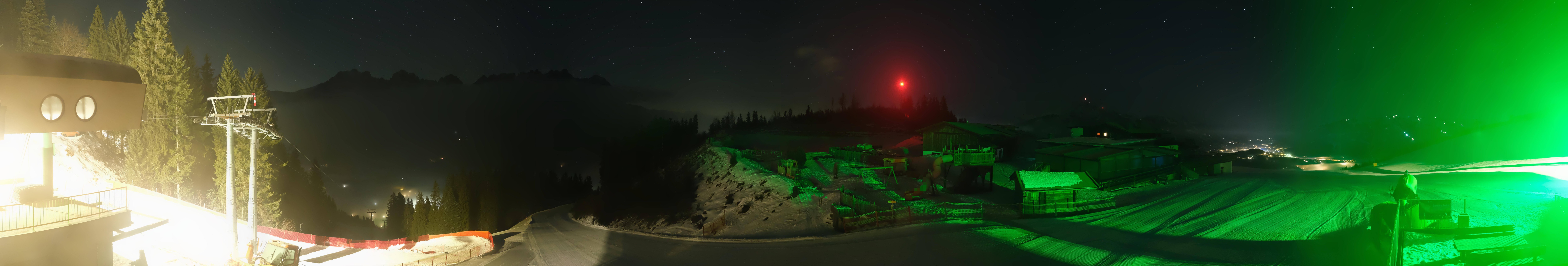 Archiv Foto Webcam Panoramasicht SkiWelt Wilder Kaiser: Astberg