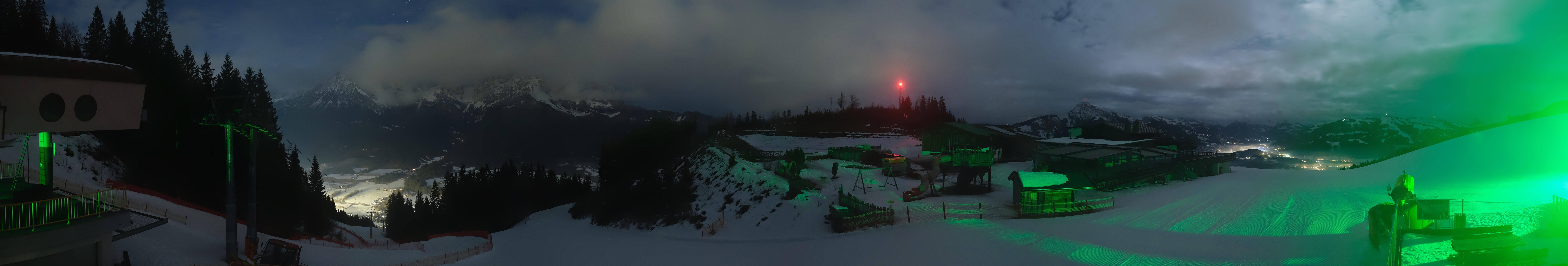Archiv Foto Webcam Panoramasicht SkiWelt Wilder Kaiser: Astberg