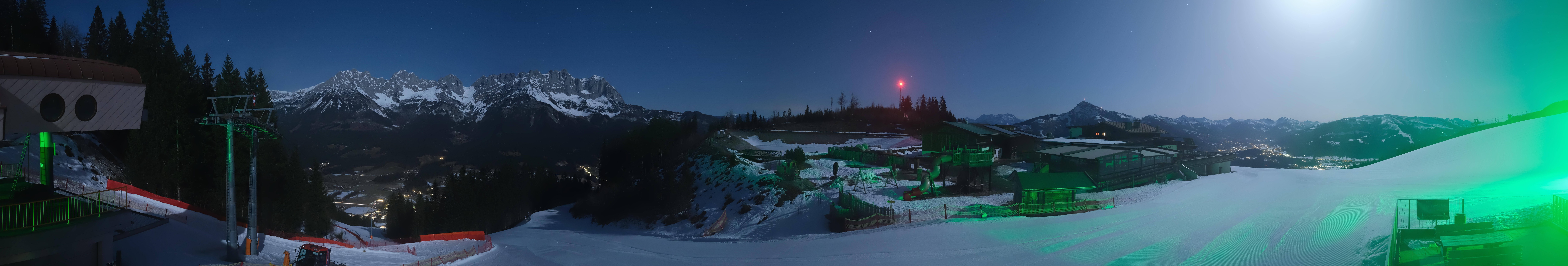 Archiv Foto Webcam Panoramasicht SkiWelt Wilder Kaiser: Astberg