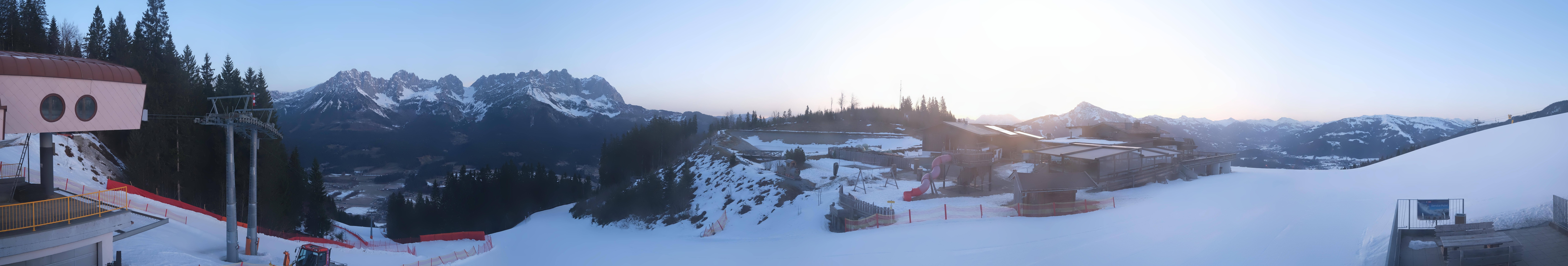 Archiv Foto Webcam Panoramasicht SkiWelt Wilder Kaiser: Astberg