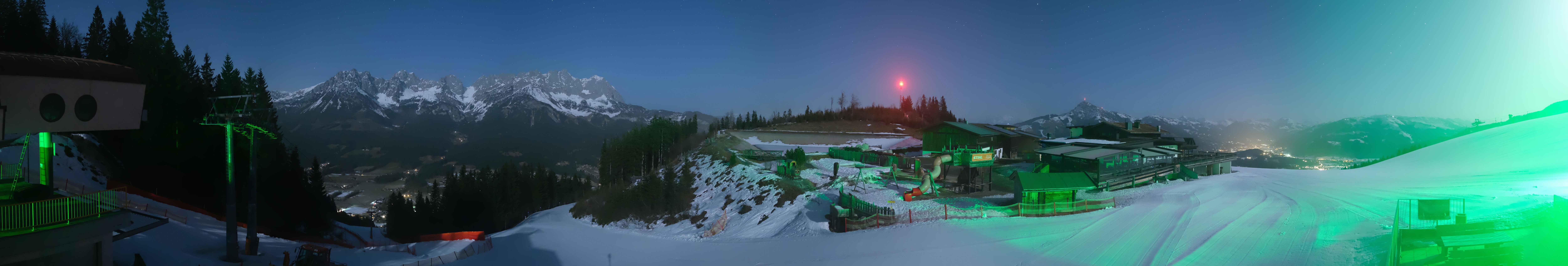 Archiv Foto Webcam Panoramasicht SkiWelt Wilder Kaiser: Astberg