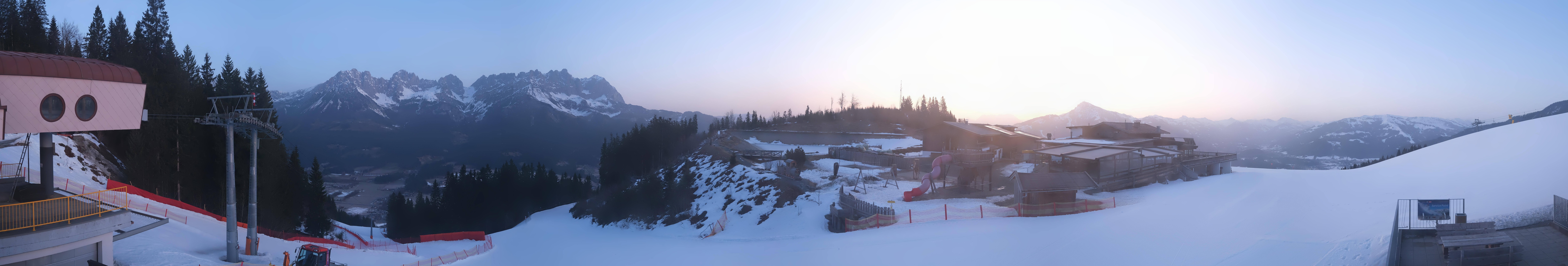 Archived image Webcam View of the Astberg in SkiWelt Wilder Kaiser