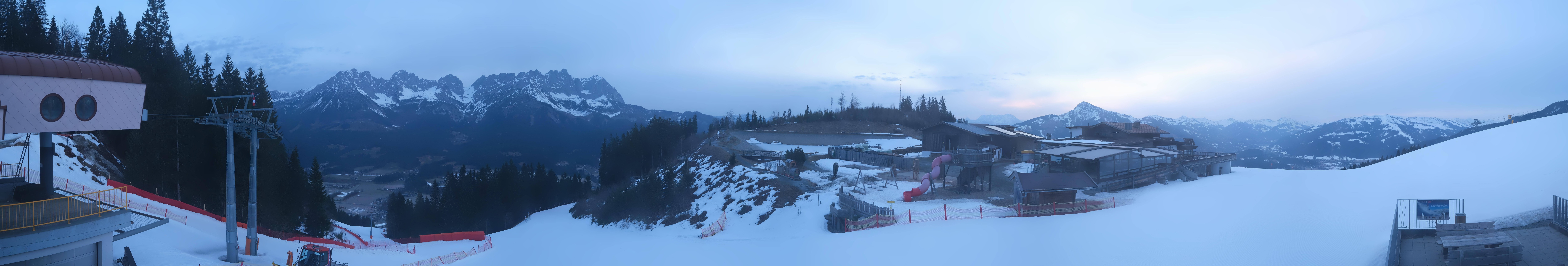 Archiv Foto Webcam Panoramasicht SkiWelt Wilder Kaiser: Astberg
