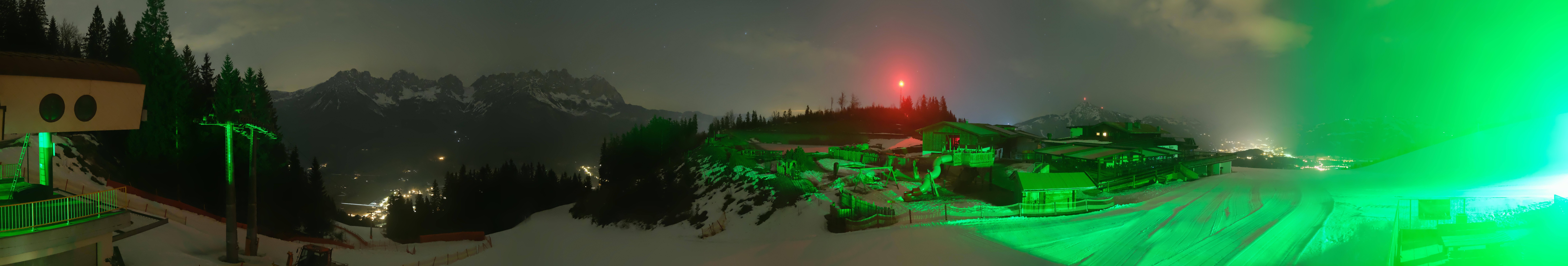 Archiv Foto Webcam Panoramasicht SkiWelt Wilder Kaiser: Astberg