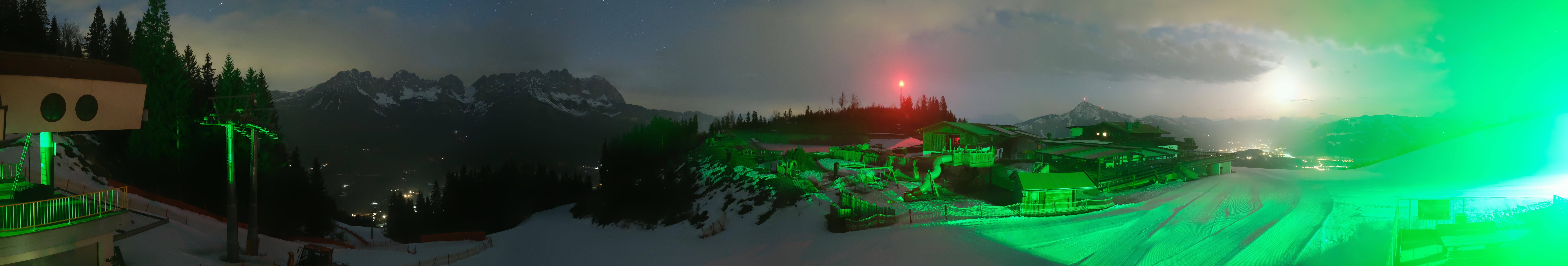 Archiv Foto Webcam Panoramasicht SkiWelt Wilder Kaiser: Astberg