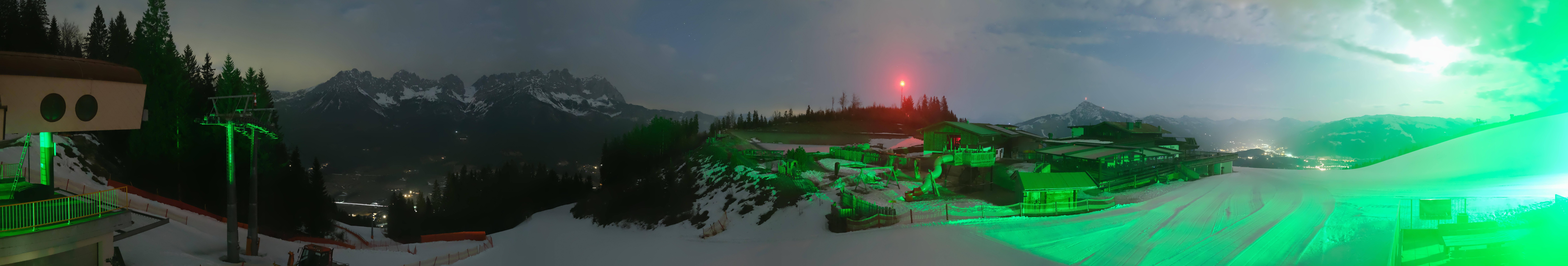 Archiv Foto Webcam Panoramasicht SkiWelt Wilder Kaiser: Astberg