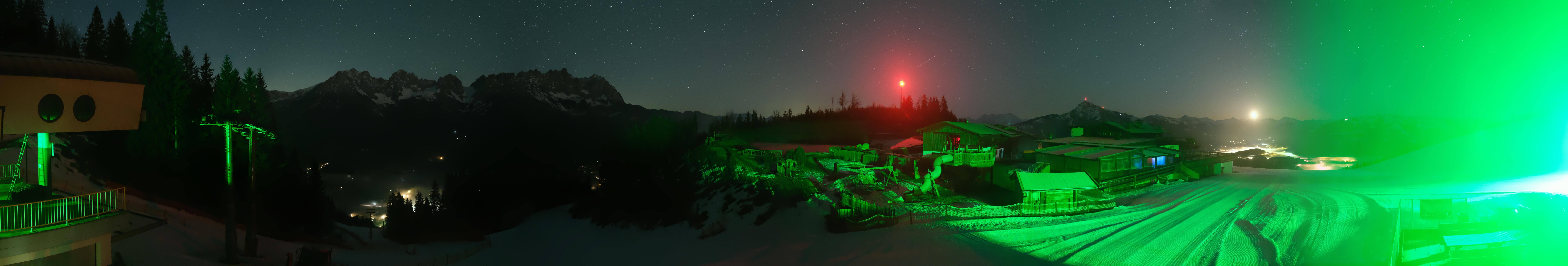 Archiv Foto Webcam Panoramasicht SkiWelt Wilder Kaiser: Astberg