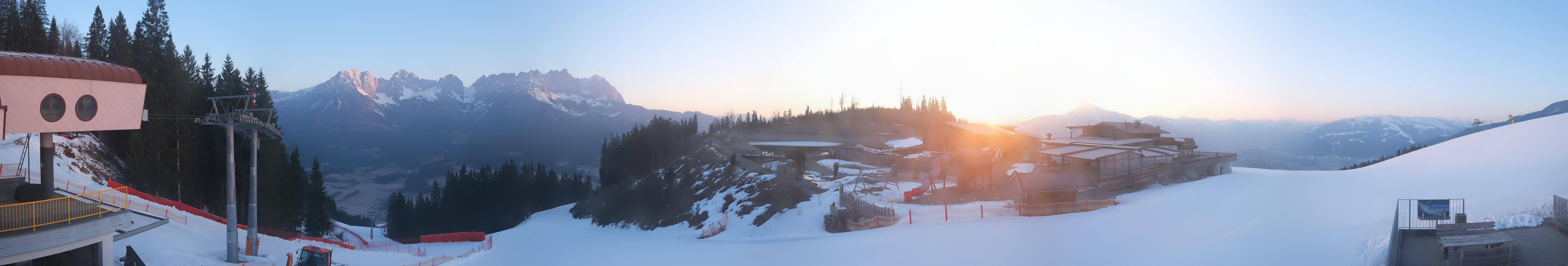 Archiv Foto Webcam Panoramasicht SkiWelt Wilder Kaiser: Astberg