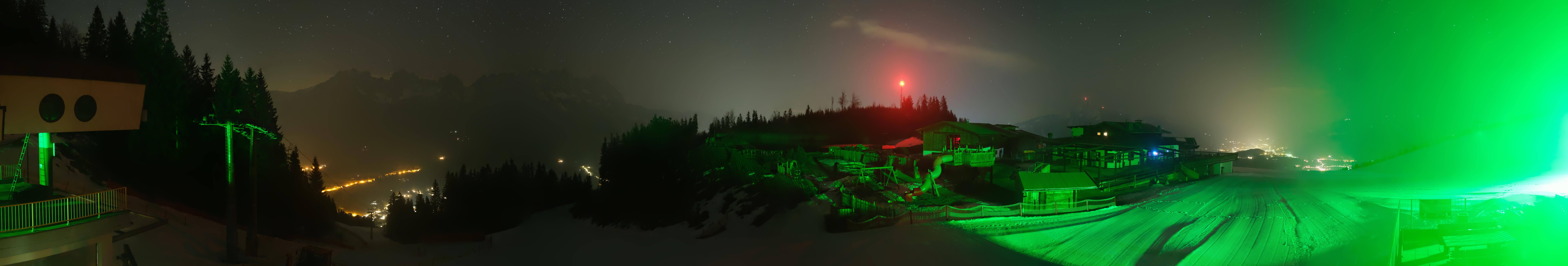 Archiv Foto Webcam Panoramasicht SkiWelt Wilder Kaiser: Astberg