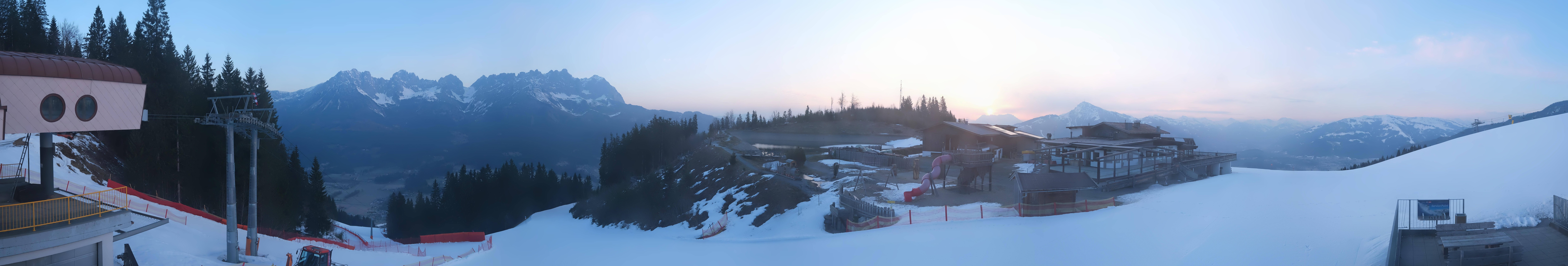 Archiv Foto Webcam Panoramasicht SkiWelt Wilder Kaiser: Astberg