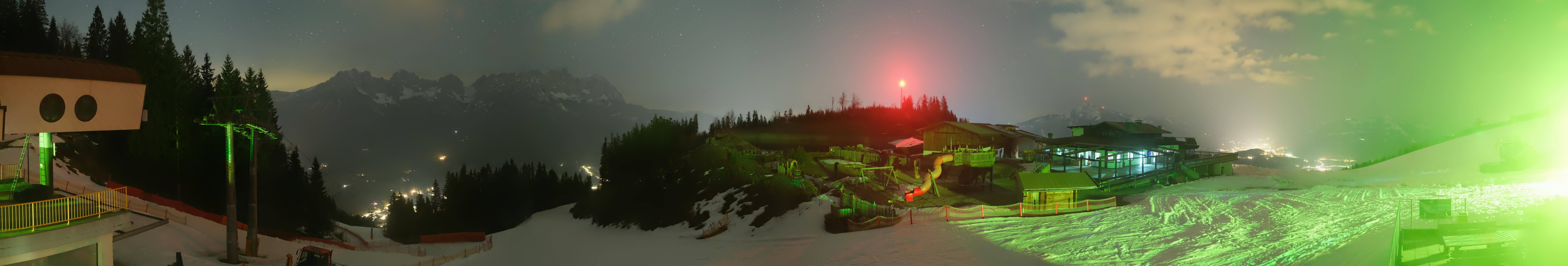 Archiv Foto Webcam Panoramasicht SkiWelt Wilder Kaiser: Astberg