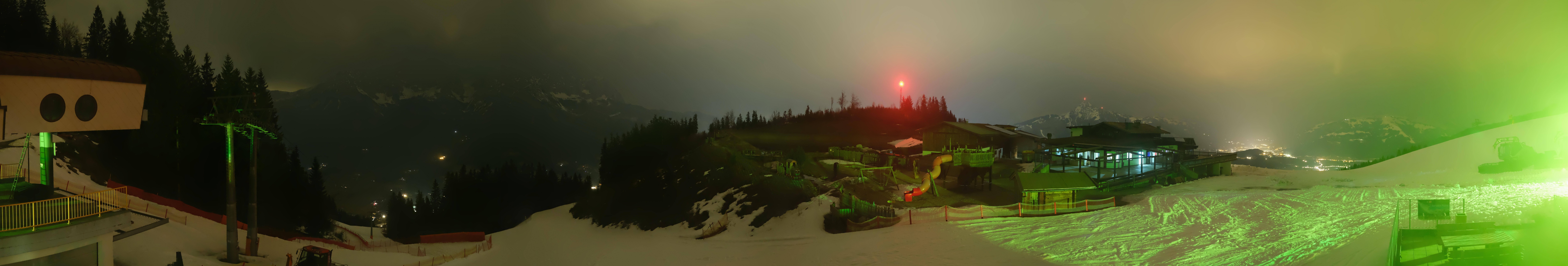 Archiv Foto Webcam Panoramasicht SkiWelt Wilder Kaiser: Astberg