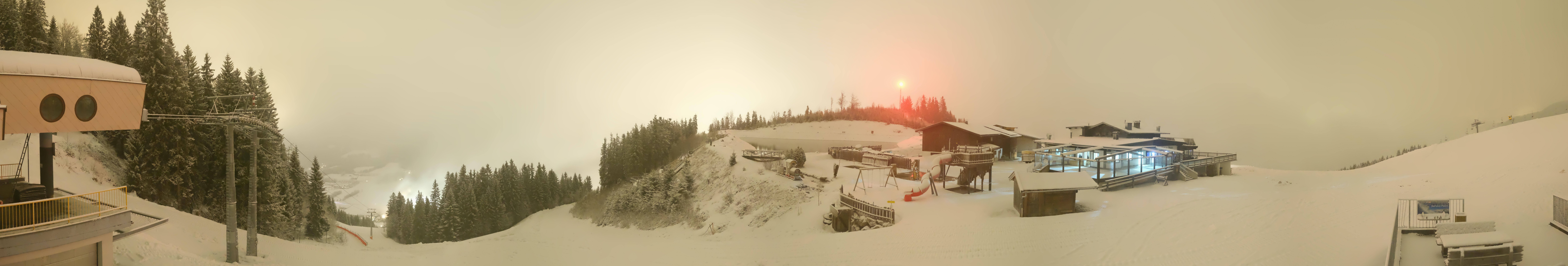 Archiv Foto Webcam Panoramasicht SkiWelt Wilder Kaiser: Astberg
