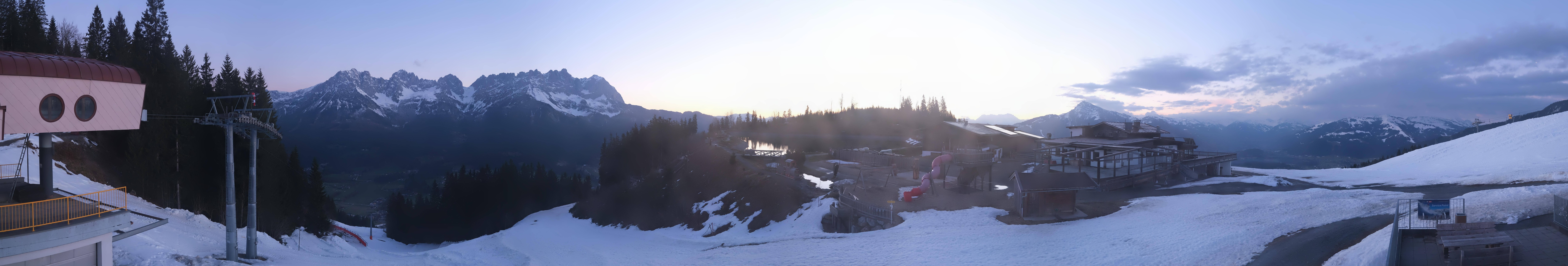 Archived image Webcam View of the Astberg in SkiWelt Wilder Kaiser