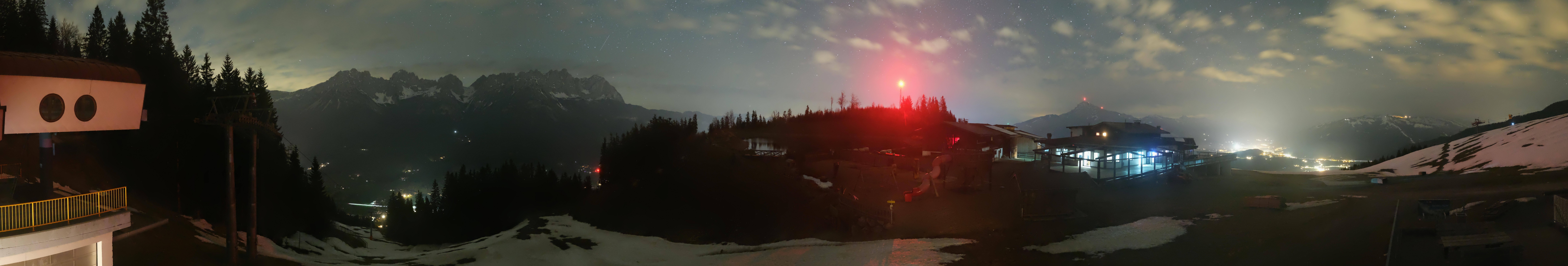 Archiv Foto Webcam Panoramasicht SkiWelt Wilder Kaiser: Astberg