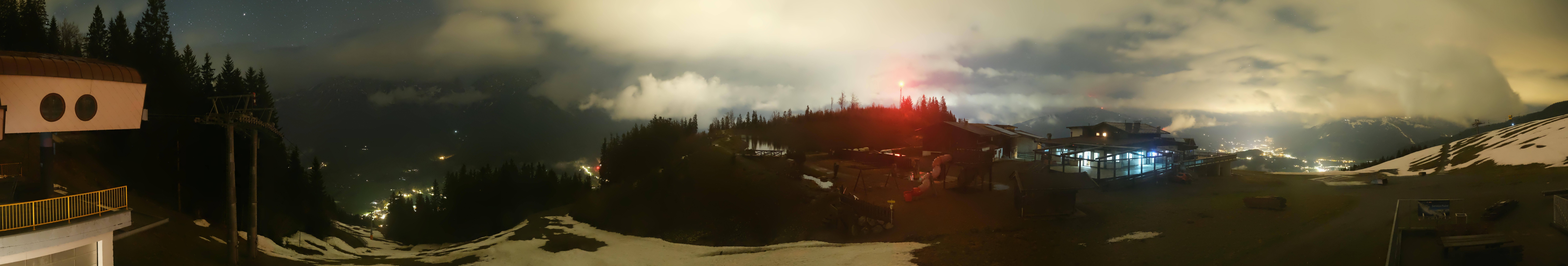 Archiv Foto Webcam Panoramasicht SkiWelt Wilder Kaiser: Astberg