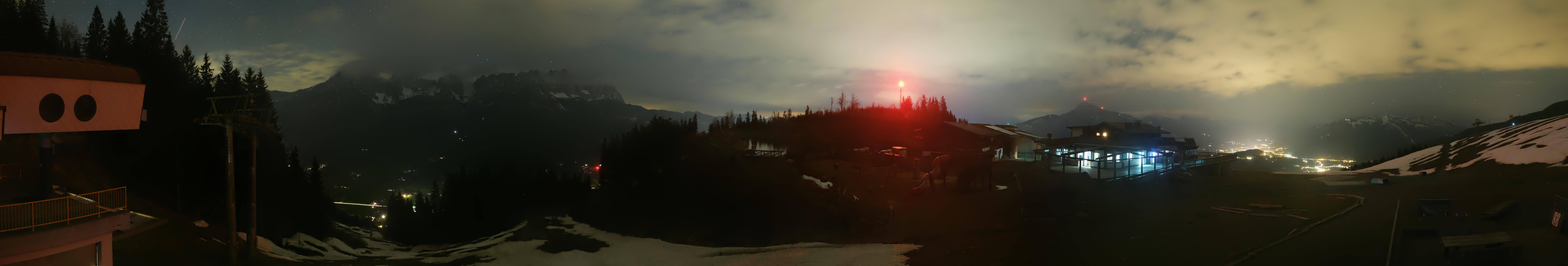 Archiv Foto Webcam Panoramasicht SkiWelt Wilder Kaiser: Astberg