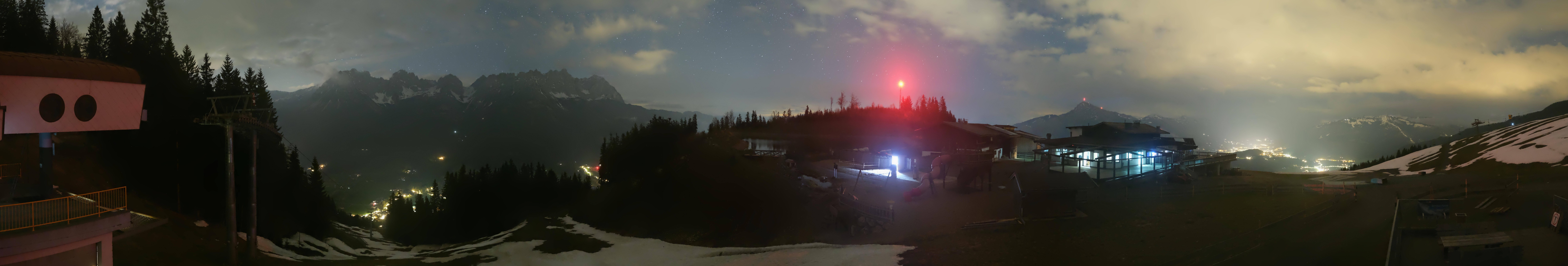 Archiv Foto Webcam Panoramasicht SkiWelt Wilder Kaiser: Astberg