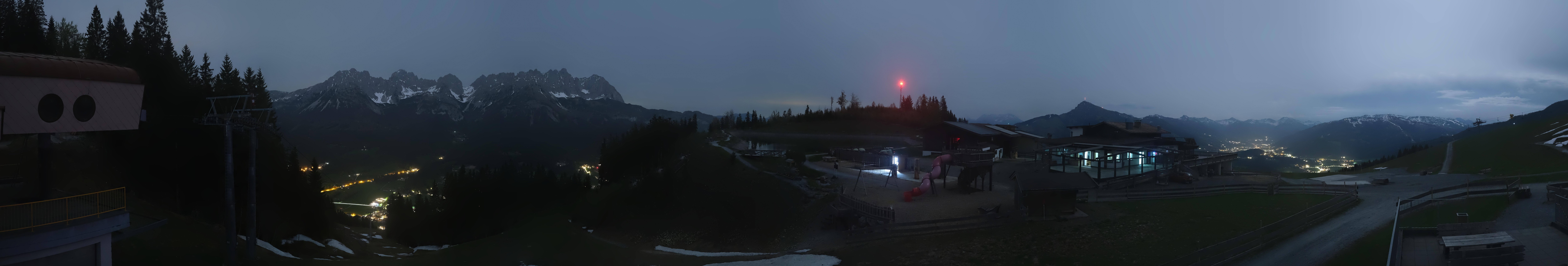 Archiv Foto Webcam Panoramasicht SkiWelt Wilder Kaiser: Astberg