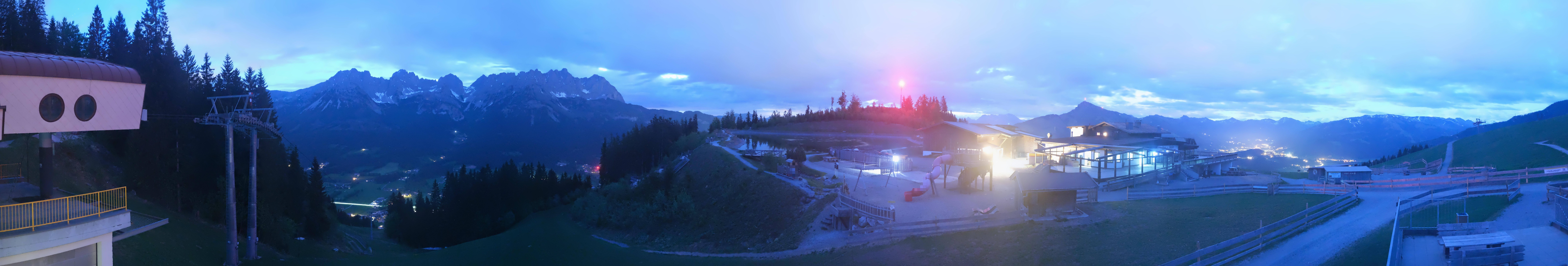 Archived image Webcam View of the Astberg in SkiWelt Wilder Kaiser