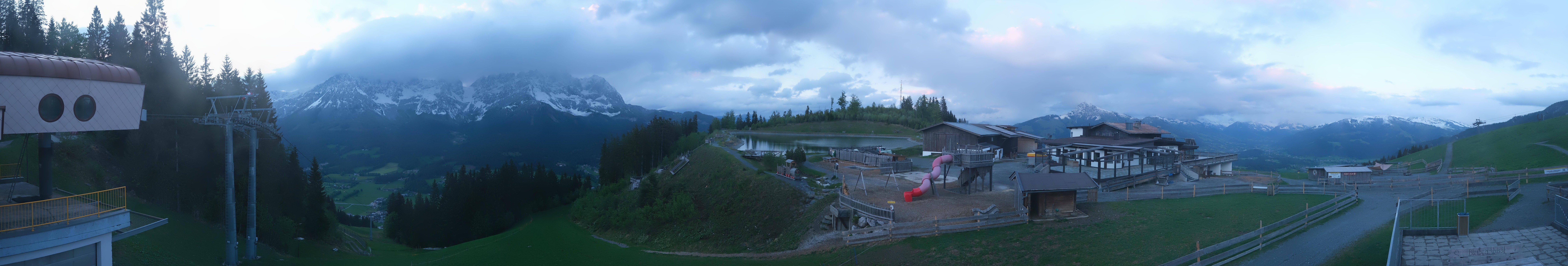 Archiv Foto Webcam Panoramasicht SkiWelt Wilder Kaiser: Astberg