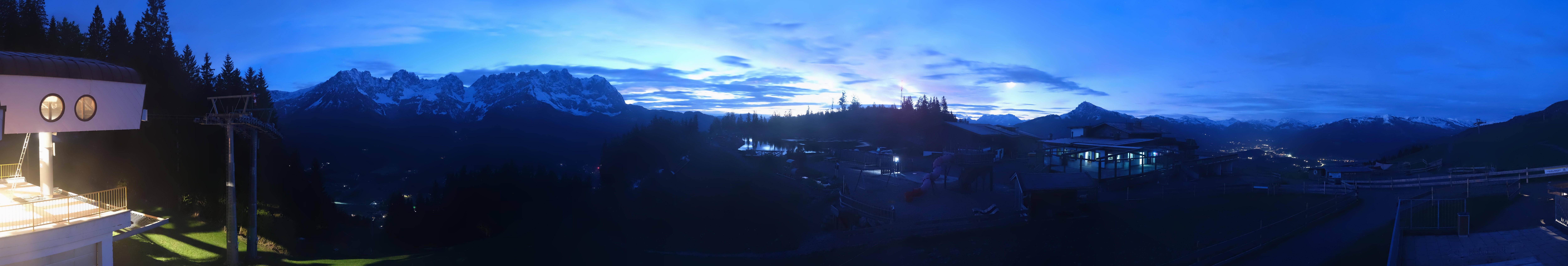 Archiv Foto Webcam Panoramasicht SkiWelt Wilder Kaiser: Astberg