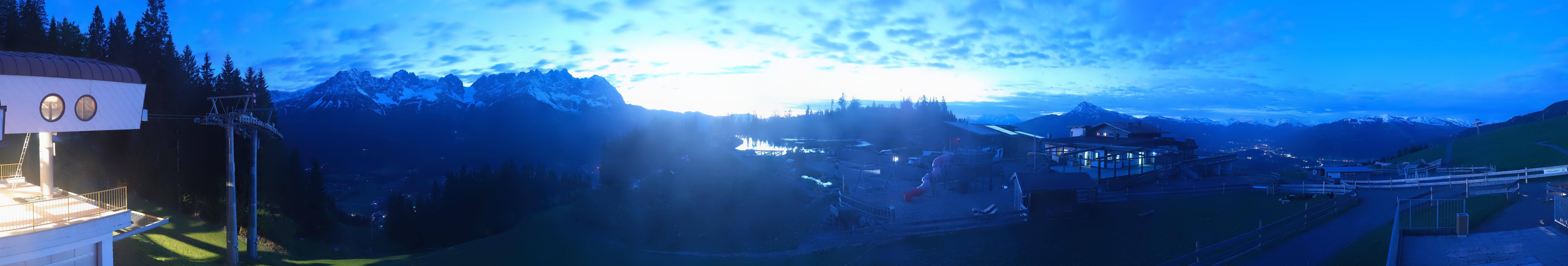 Archiv Foto Webcam Panoramasicht SkiWelt Wilder Kaiser: Astberg