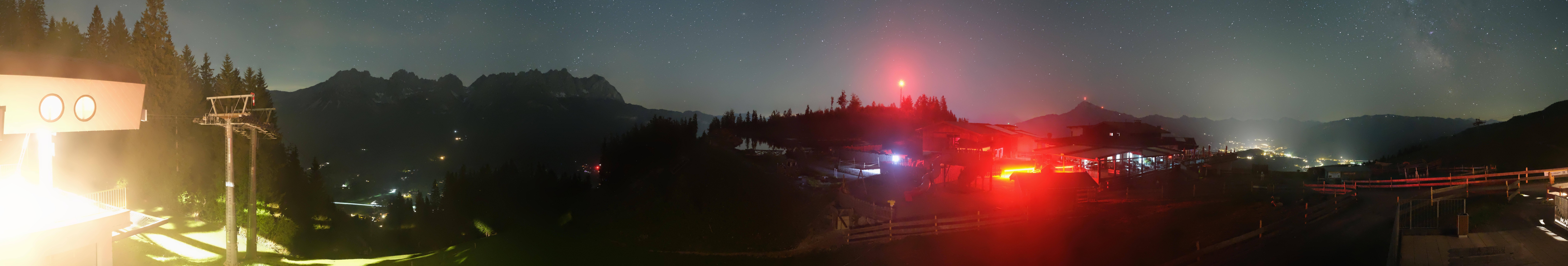 Archiv Foto Webcam Panoramasicht SkiWelt Wilder Kaiser: Astberg