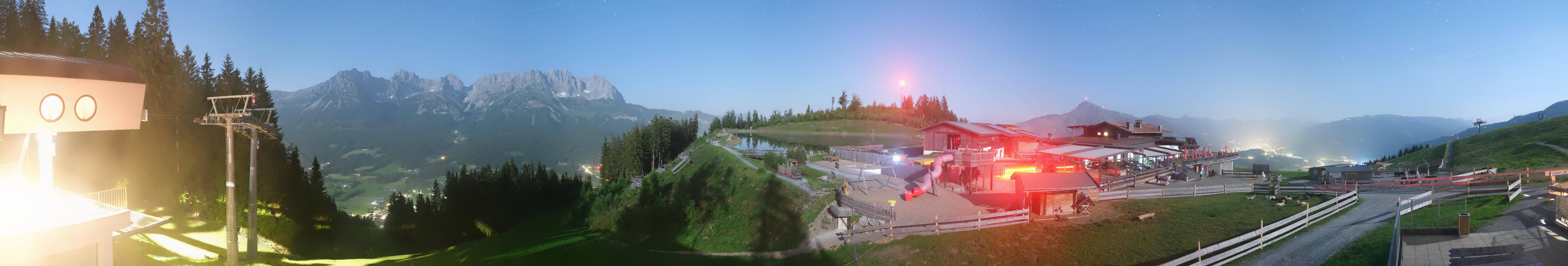 Archiv Foto Webcam Panoramasicht SkiWelt Wilder Kaiser: Astberg