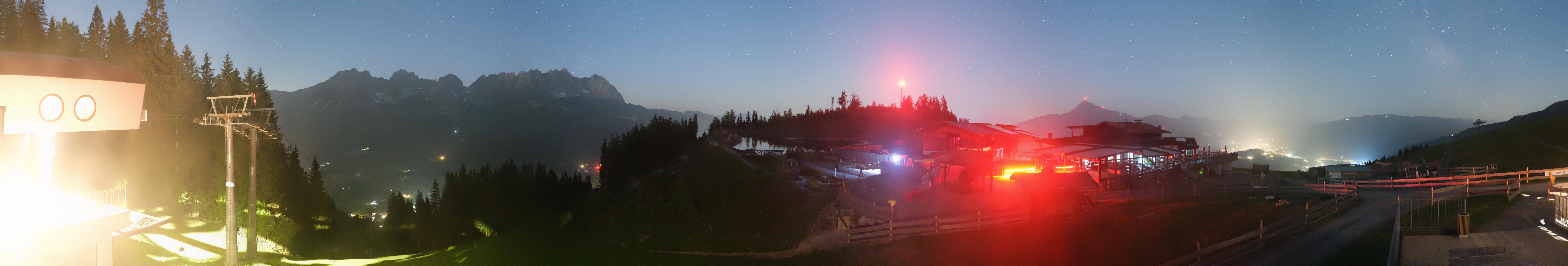 Archiv Foto Webcam Panoramasicht SkiWelt Wilder Kaiser: Astberg