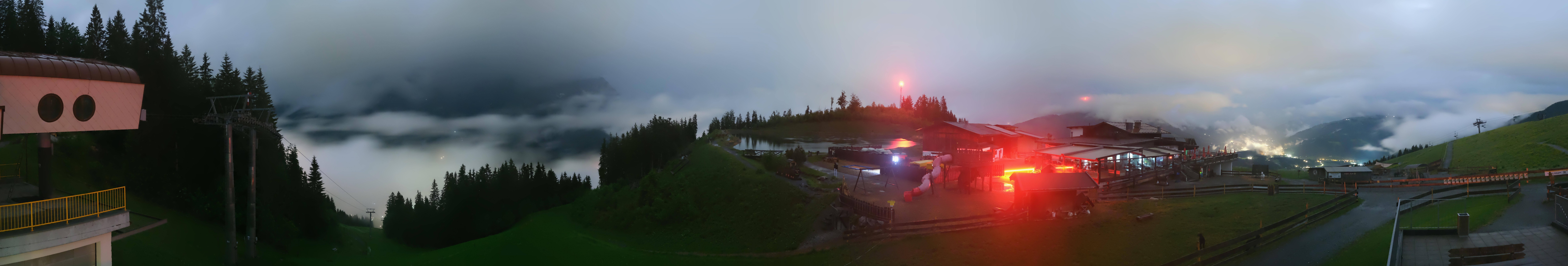 Archiv Foto Webcam Panoramasicht SkiWelt Wilder Kaiser: Astberg