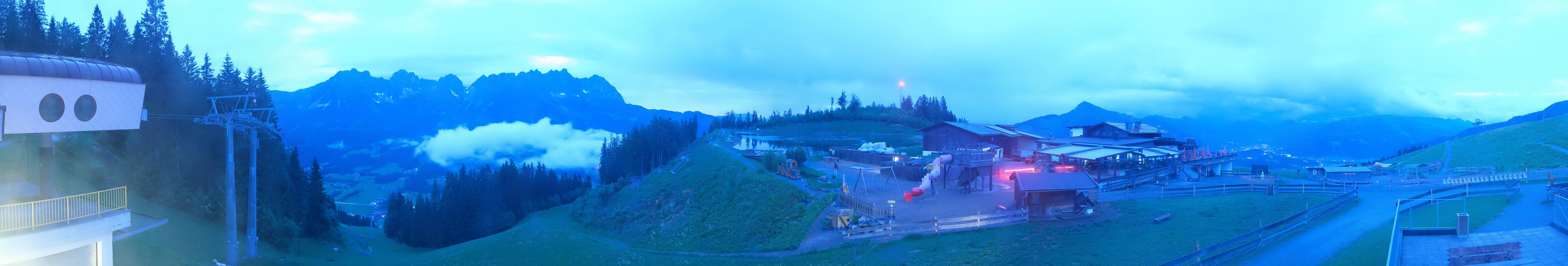 Archiv Foto Webcam Panoramasicht SkiWelt Wilder Kaiser: Astberg