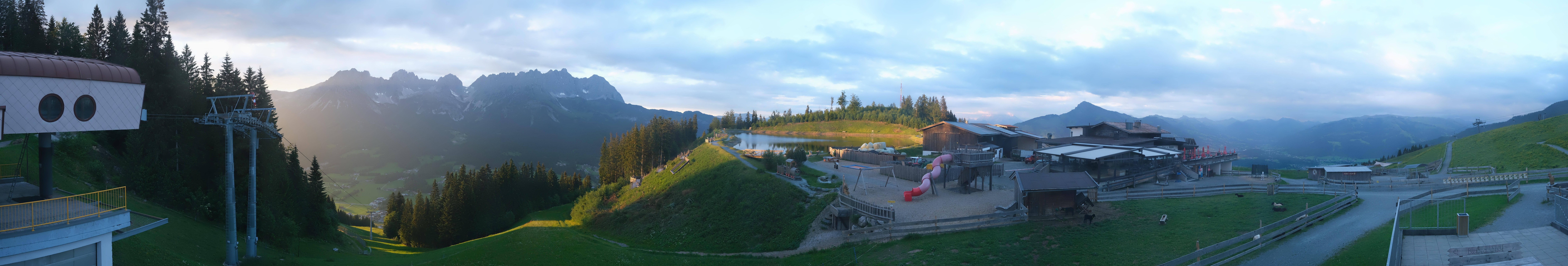 Archiv Foto Webcam Panoramasicht SkiWelt Wilder Kaiser: Astberg
