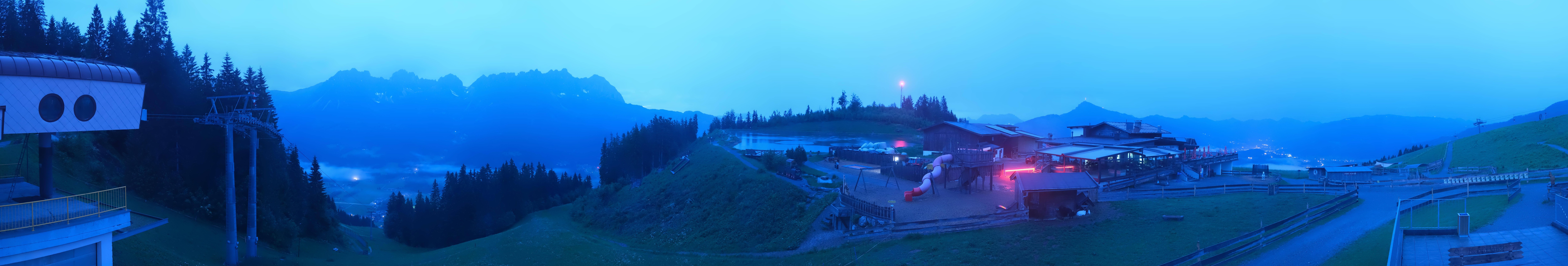 Archiv Foto Webcam Panoramasicht SkiWelt Wilder Kaiser: Astberg