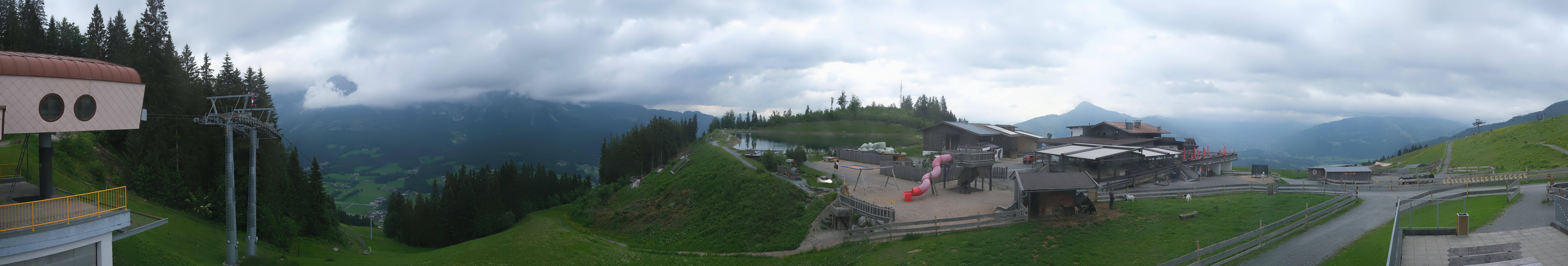 Archived image Webcam View of the Astberg in SkiWelt Wilder Kaiser